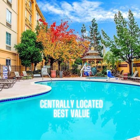 La Quinta By Wyndham Fremont / Silicon Valley Exteriör bild